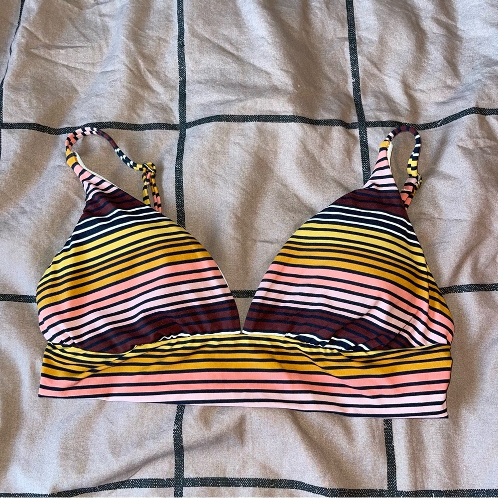 billabong bathing suit top